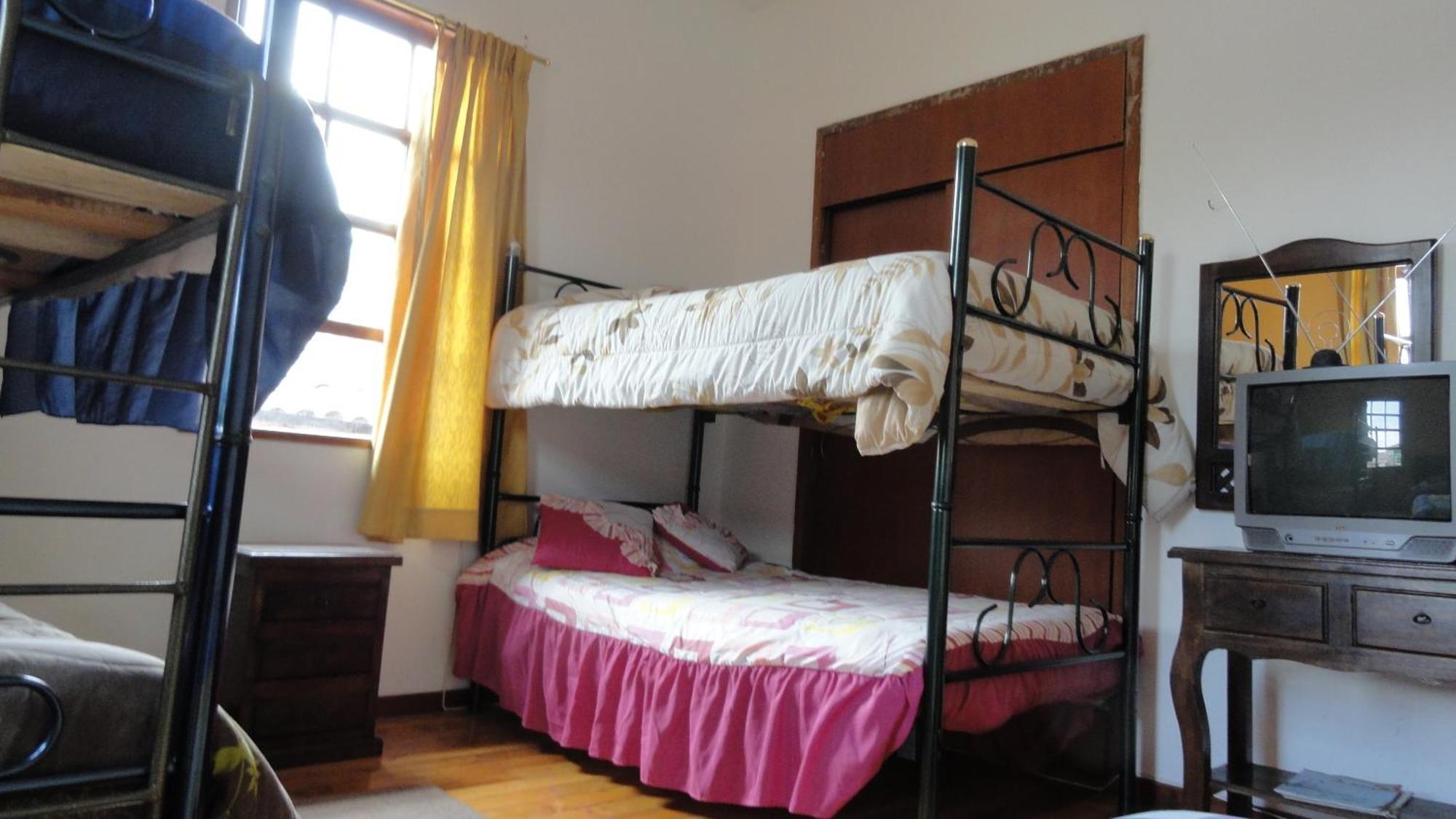 Hostal Del Piamonte Κίτο Εξωτερικό φωτογραφία