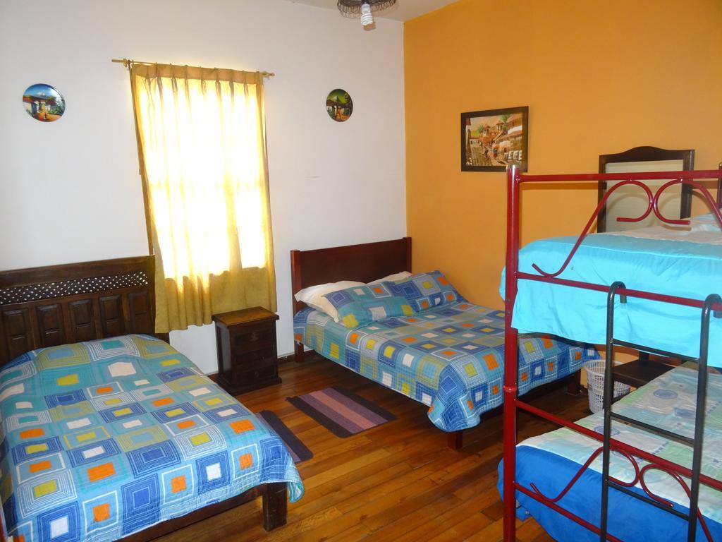 Hostal Del Piamonte Κίτο Εξωτερικό φωτογραφία